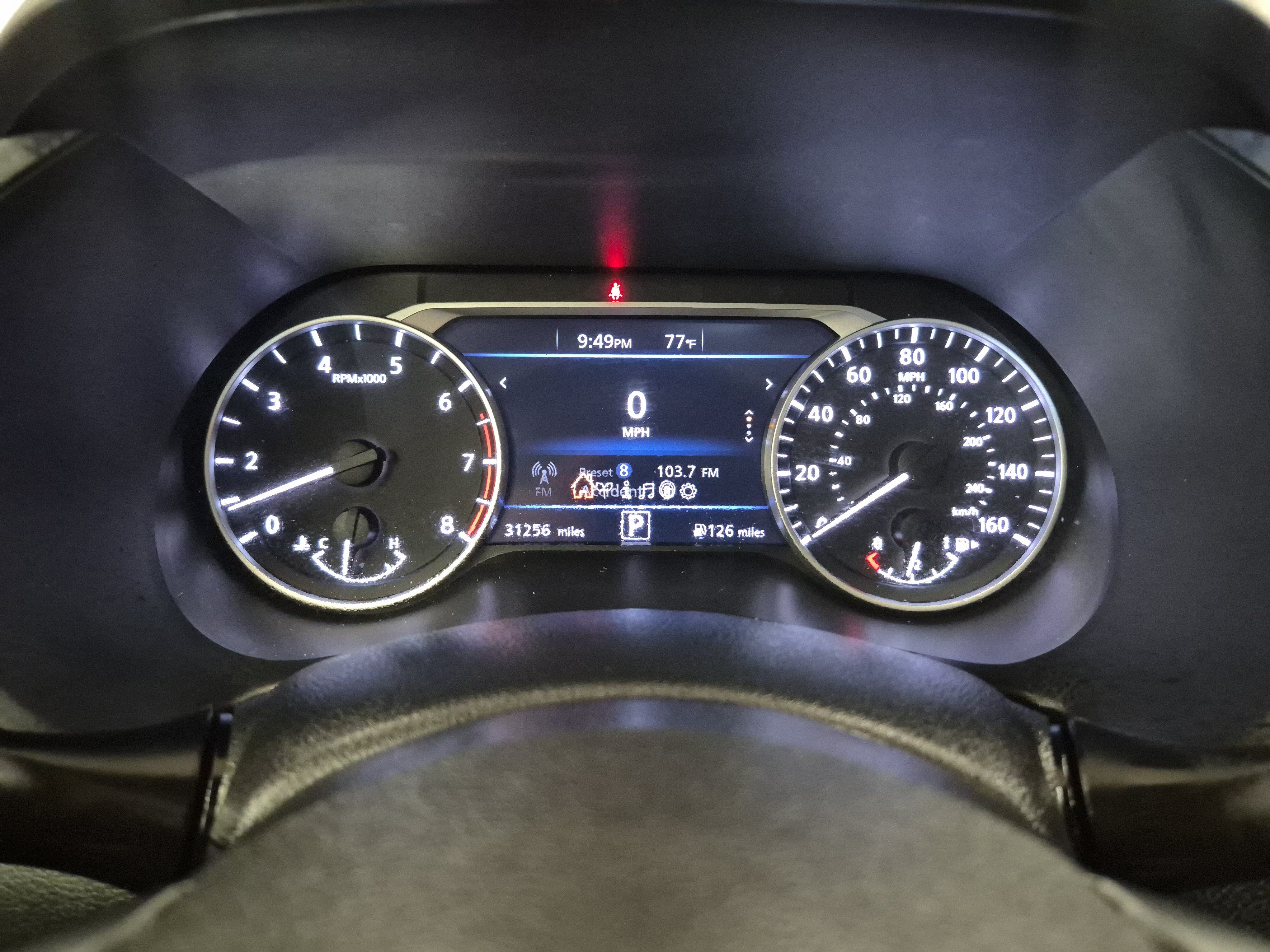Used 2025 Nissan Sentra SR FWD image 22