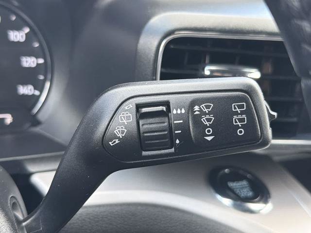 Certified 2023 Ford Explorer XLT w/ Equipment Group 202A AWD/4WD image 25