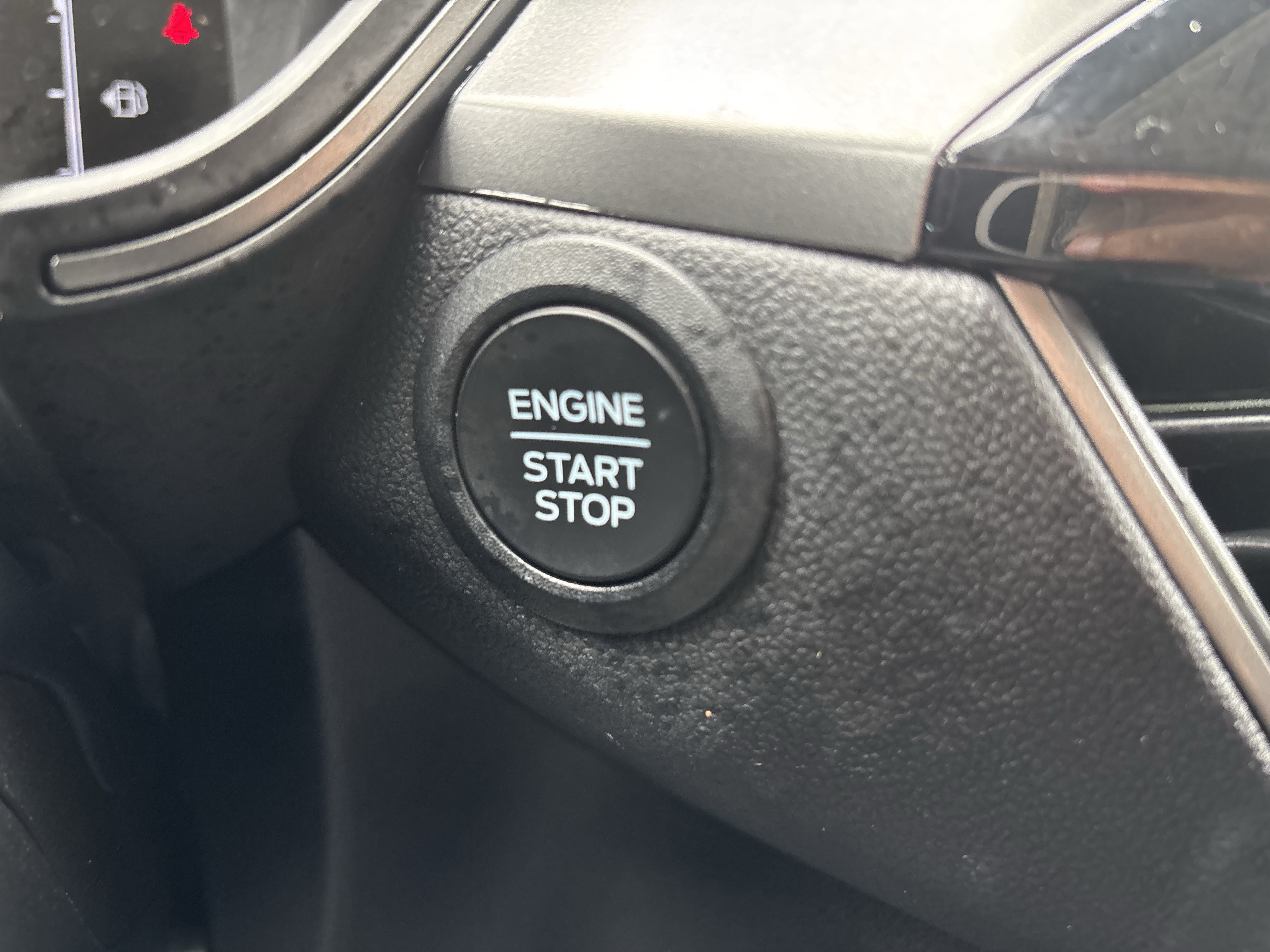 Certified 2024 Ford Escape Active FWD image 32