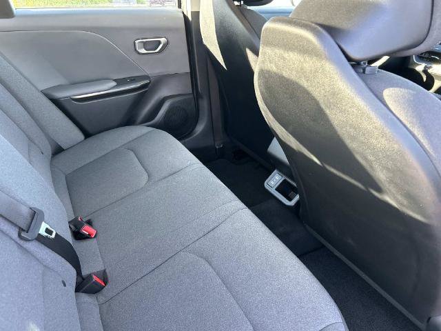 Used 2025 Kia K4 FWD image 18