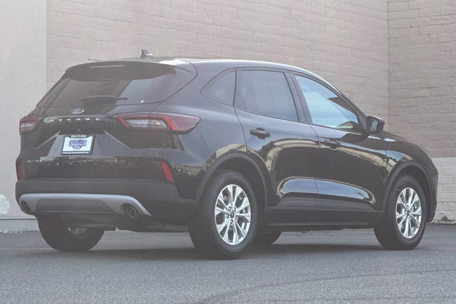 Certified 2025 Ford Escape Active FWD image 6