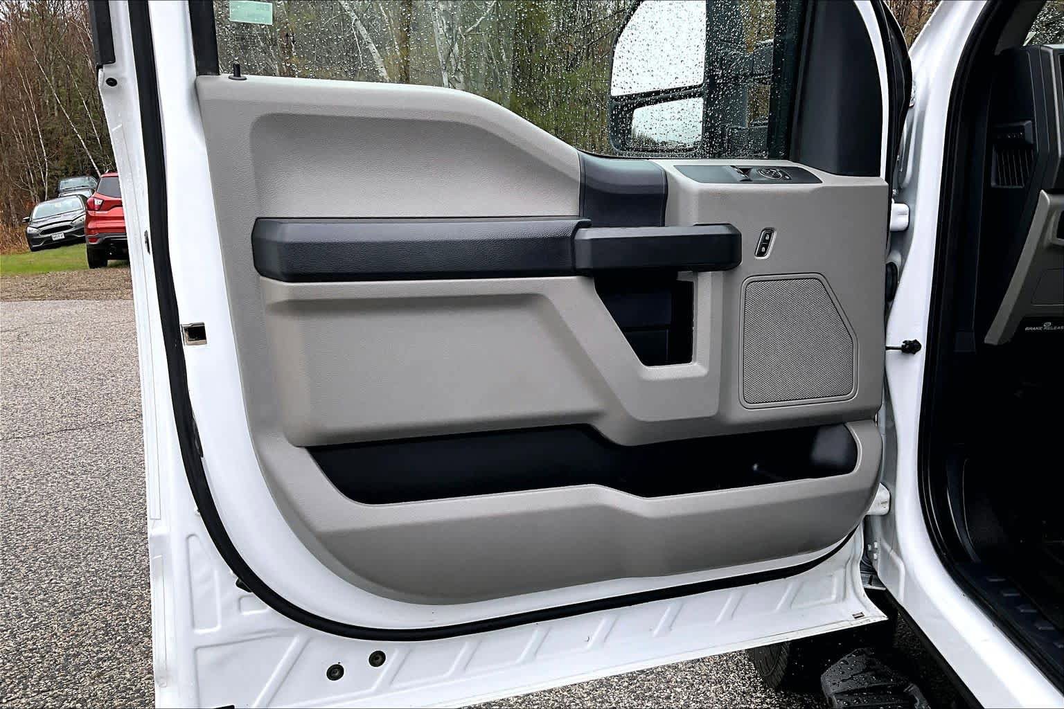 Certified 2022 Ford F250 XL w/ STX Appearance Package AWD/4WD image 20