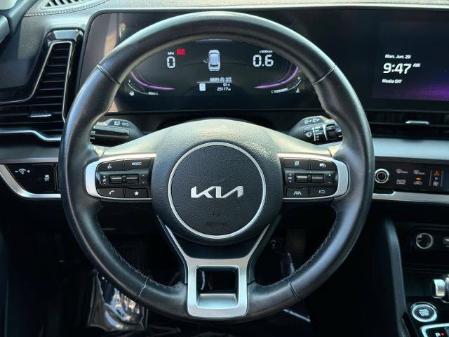 Used 2024 Kia Sportage EX AWD/4WD image 23