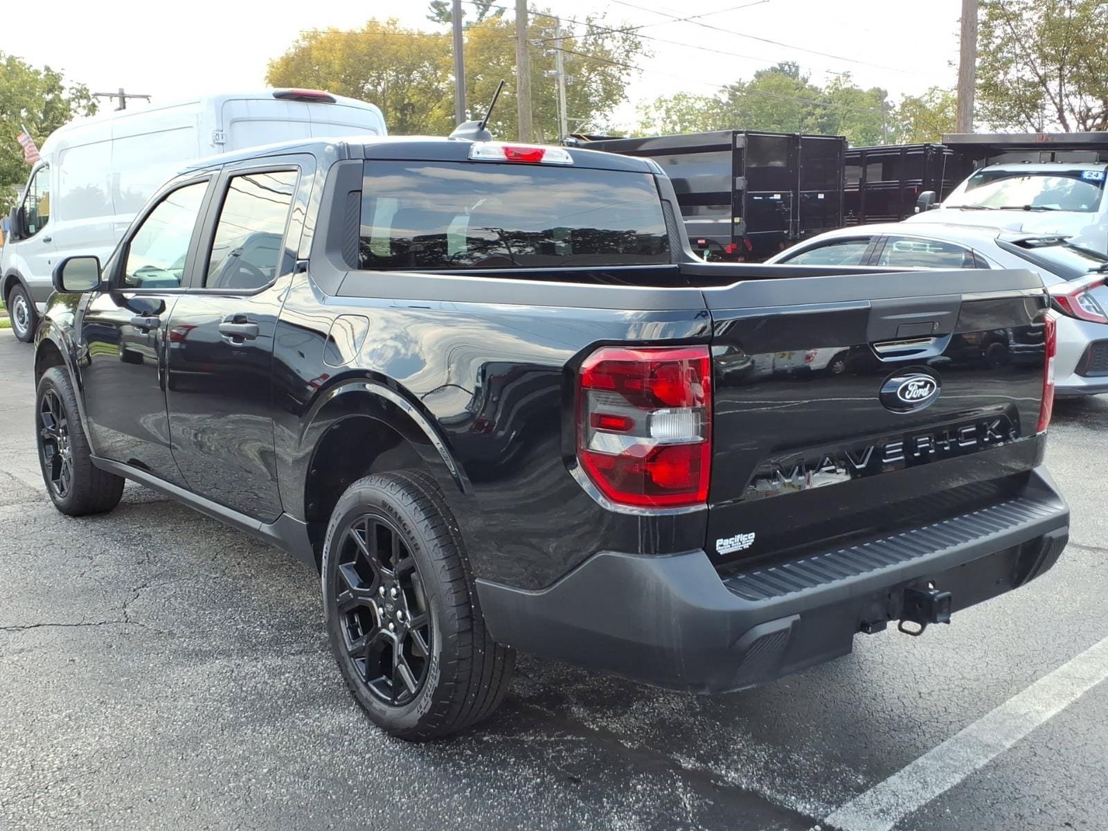 Certified 2025 Ford Maverick XLT w/ Black Appearance Package AWD/4WD image 6