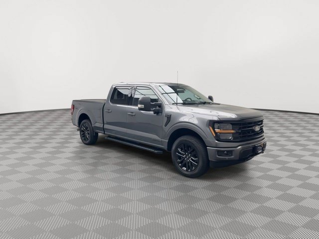 Certified 2025 Ford F150 XLT w/ Equipment Group 302A MID AWD/4WD image 38