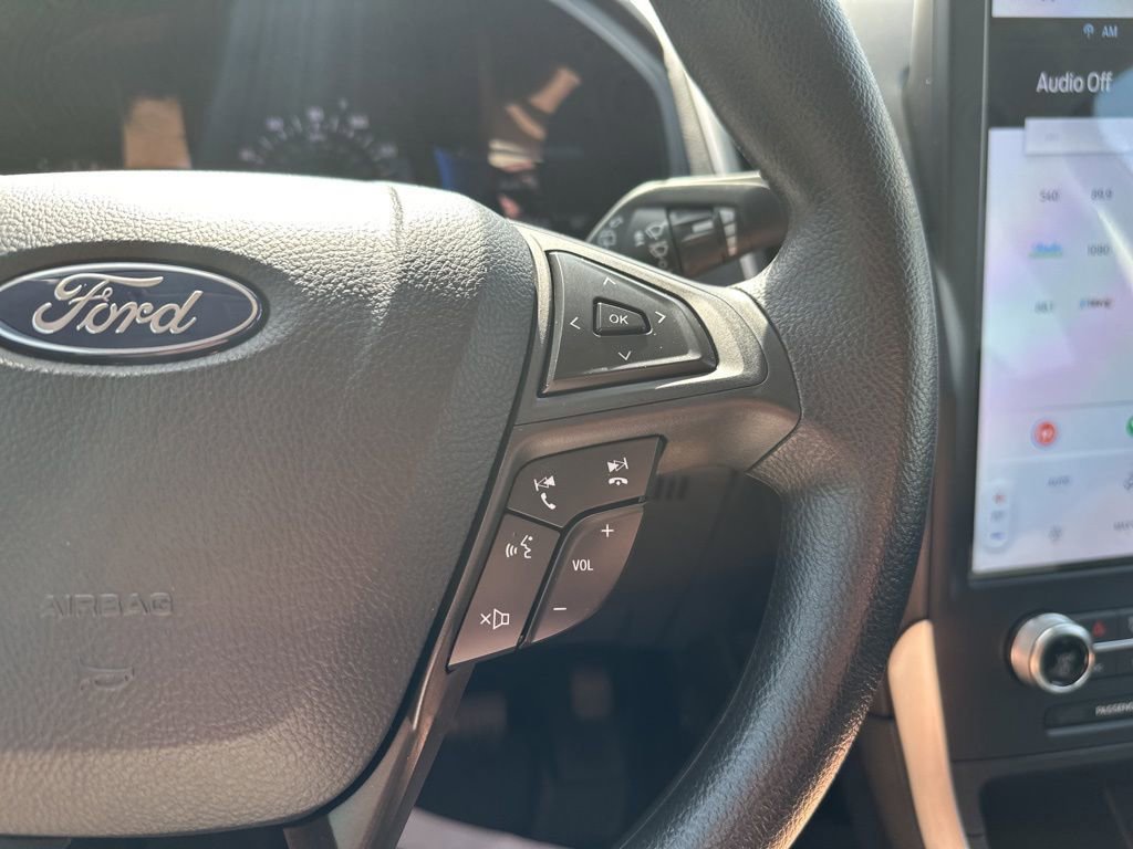 Certified 2024 Ford Edge SE w/ Black Appearance Package AWD/4WD image 19