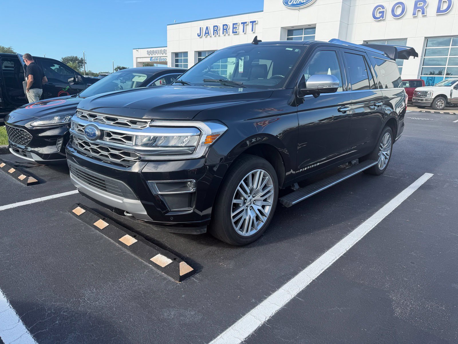 Certified 2023 Ford Expedition Max Platinum AWD/4WD image 2