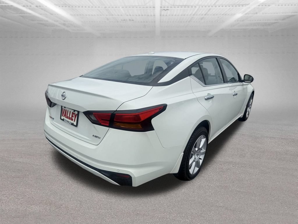 Used 2022 Nissan Altima 2.5 AWD/4WD image 4