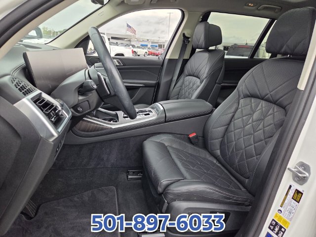 Used 2024 BMW X7 xDrive40i AWD/4WD image 9