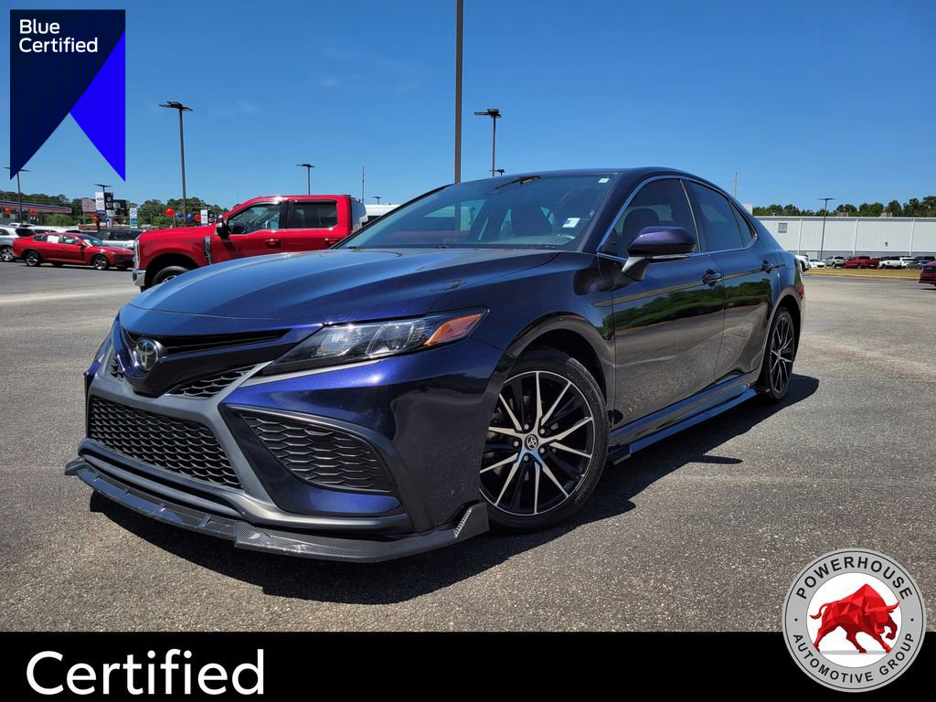 Used 2022 Toyota Camry SE FWD image 1