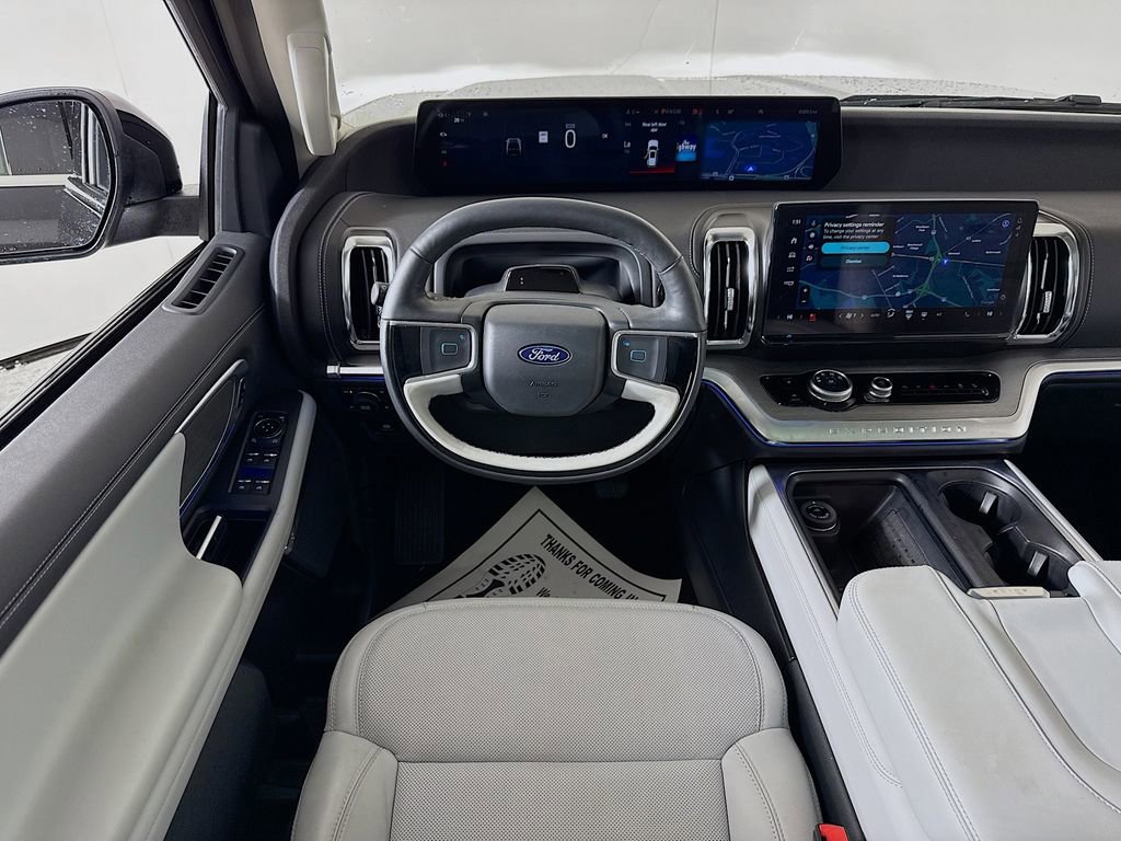 Certified 2025 Ford Expedition Max Platinum w/ Driver's Package image 25