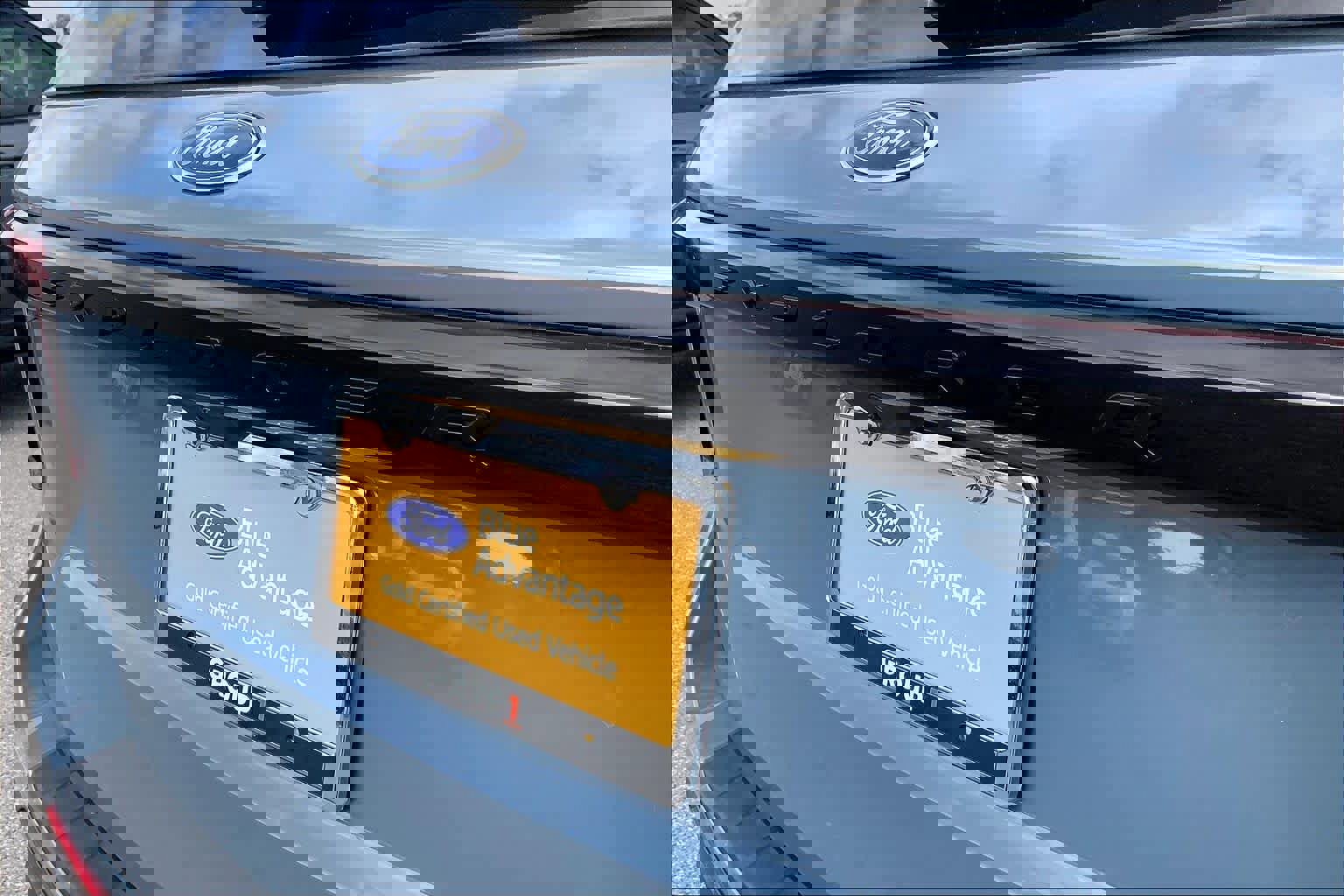 Certified 2025 Ford Explorer ST w/ Sun And Sound Package image 31