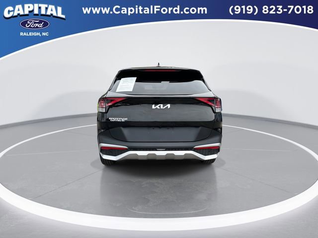 Used 2023 Kia Sportage EX image 5
