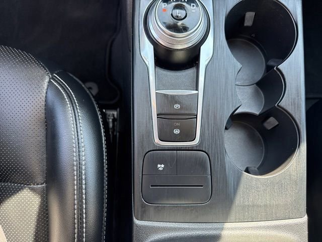 Certified 2021 Ford Escape SEL AWD/4WD image 31