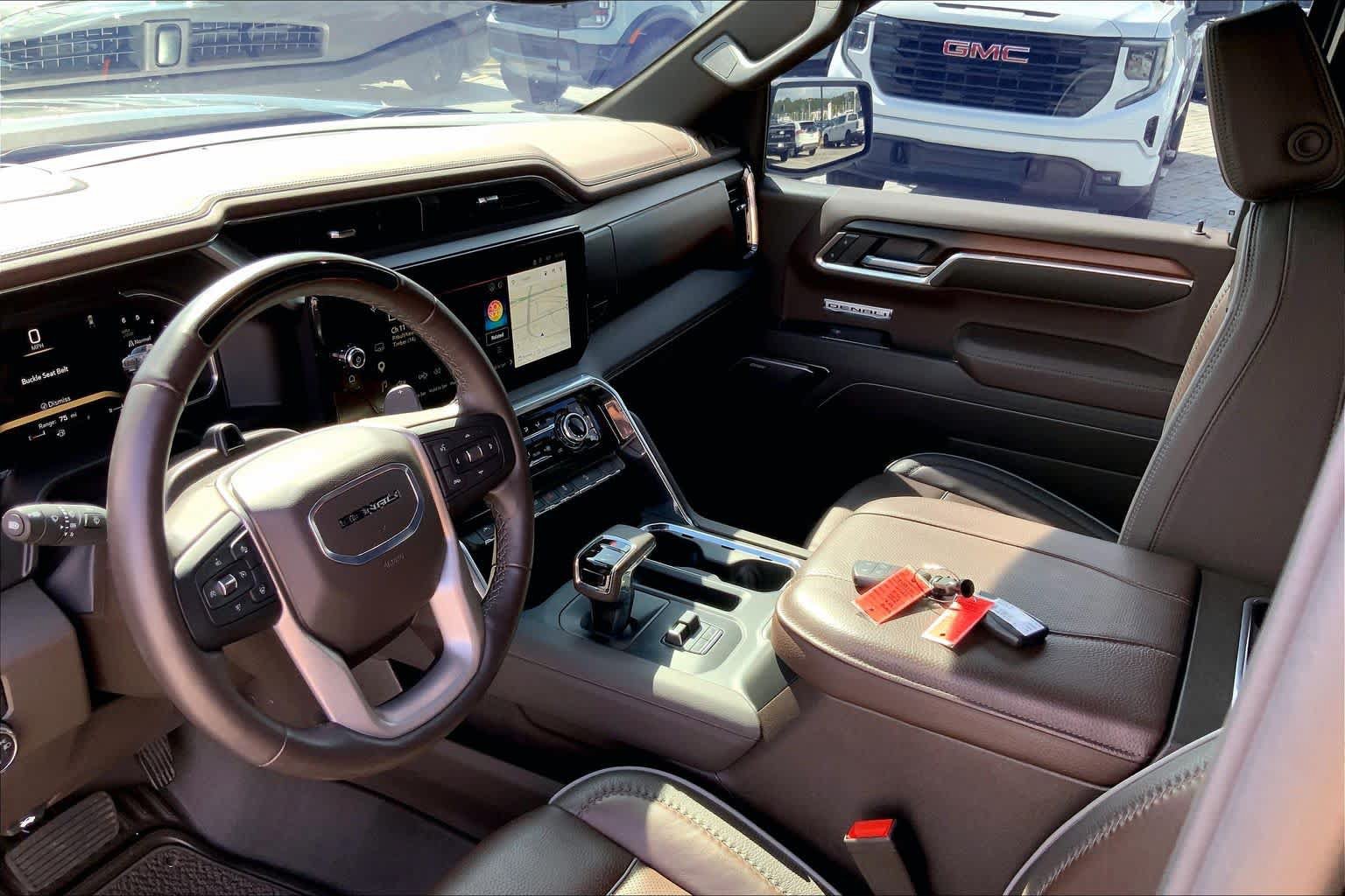 Used 2026 GMC Sierra 1500 Denali AWD/4WD image 16