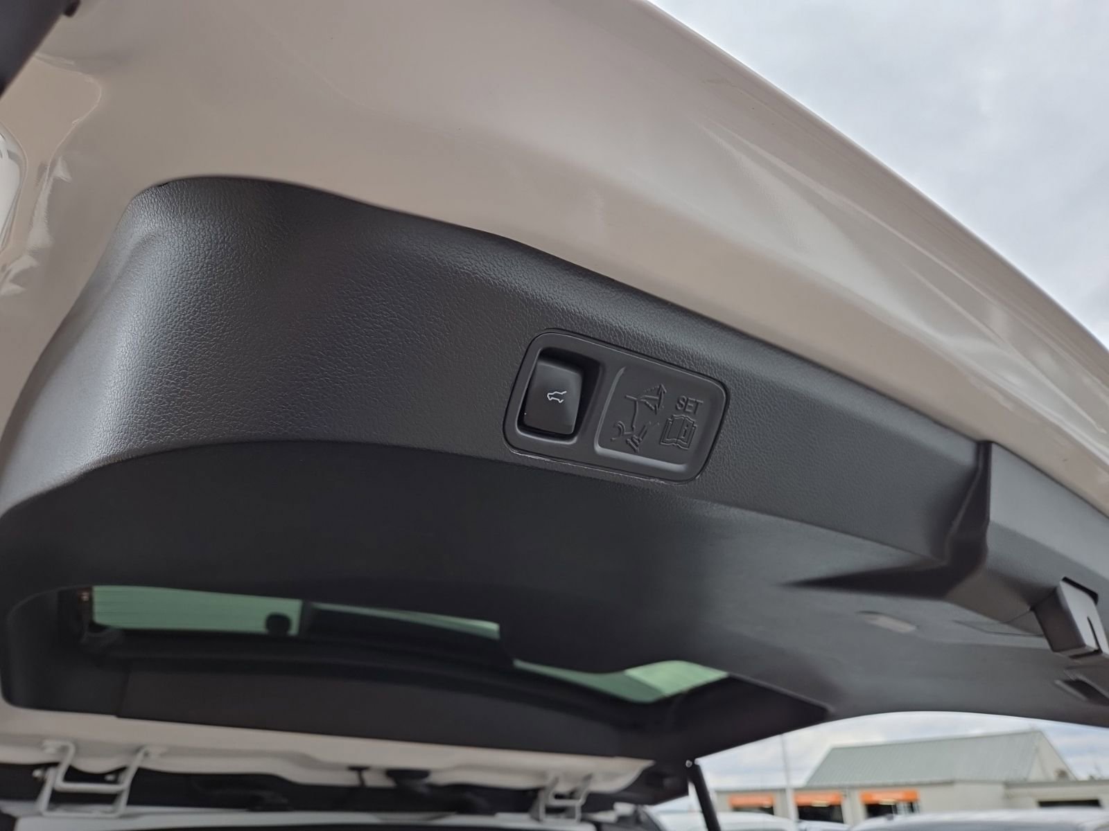 Certified 2023 Ford Expedition Max Limited AWD/4WD image 9