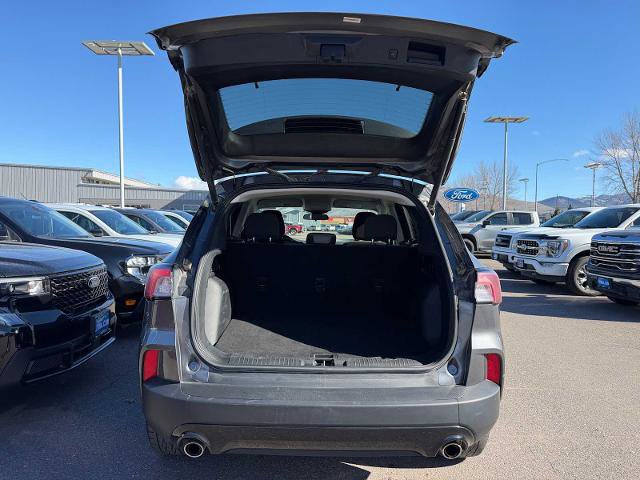 Certified 2021 Ford Escape SE w/ SE Sport Appearance Package image 9