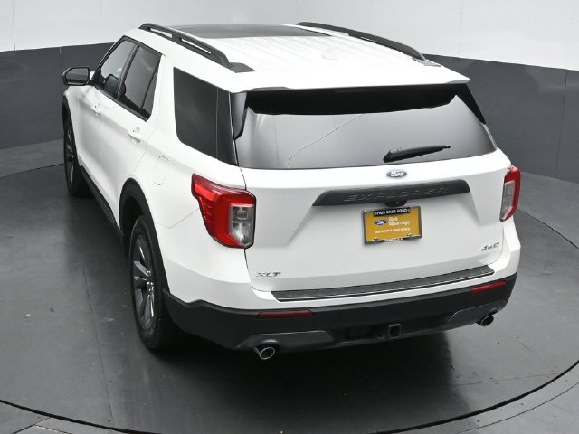 Certified 2024 Ford Explorer XLT w/ Equipment Group 202A AWD/4WD image 50