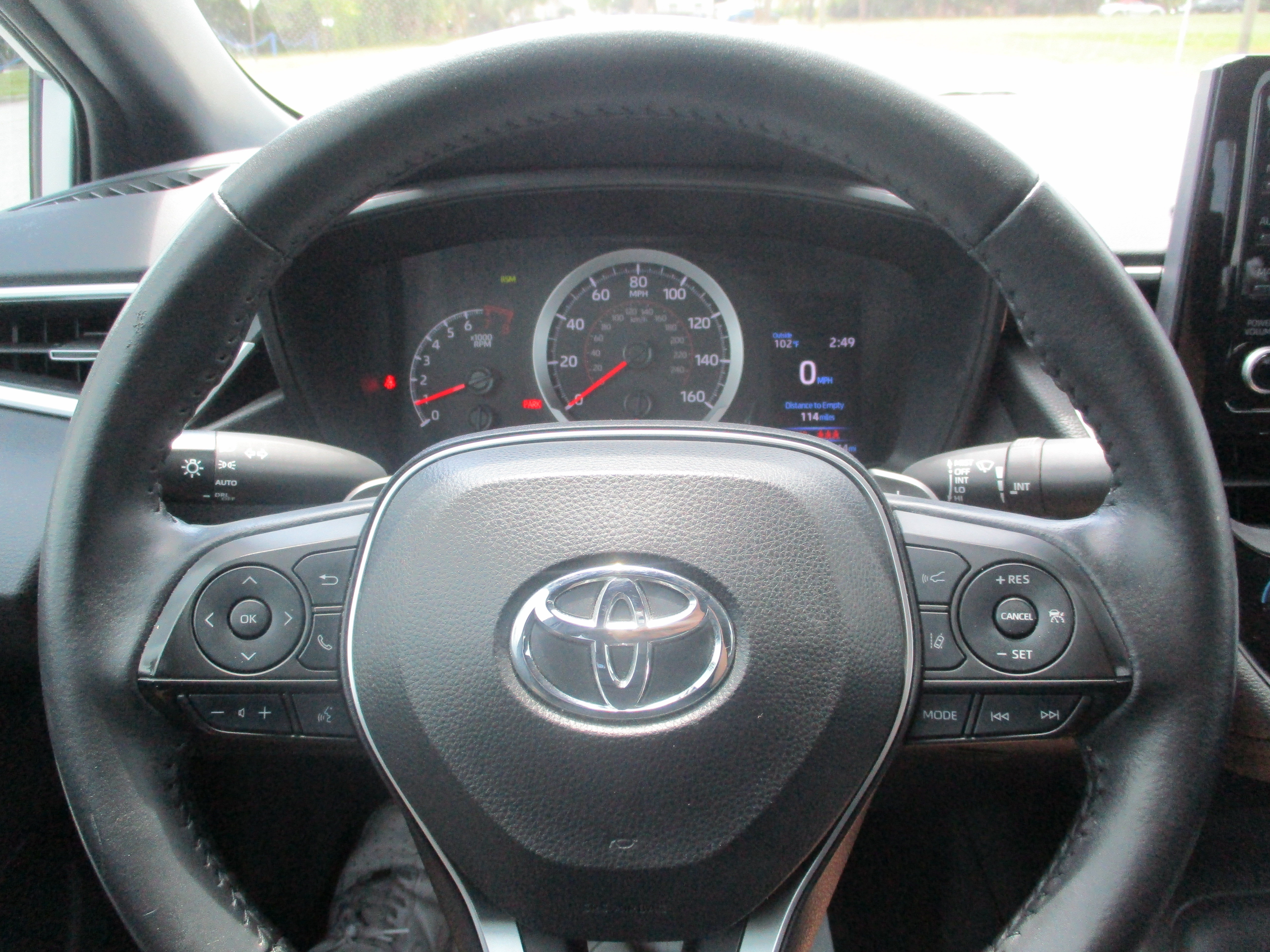 Used 2022 Toyota Corolla SE w/ SE Premium Package FWD image 16