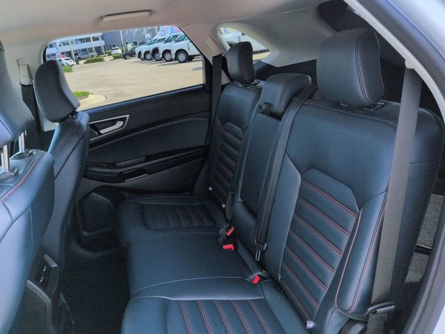 Certified 2024 Ford Edge SEL w/ Sport Appearance Package AWD/4WD image 14