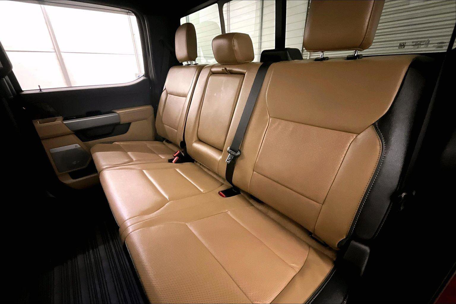 Certified 2024 Ford F350 Lariat image 25