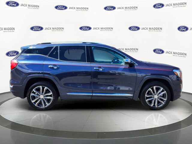 Used 2019 GMC Terrain Denali w/ Advanced Safety Package AWD/4WD image 6