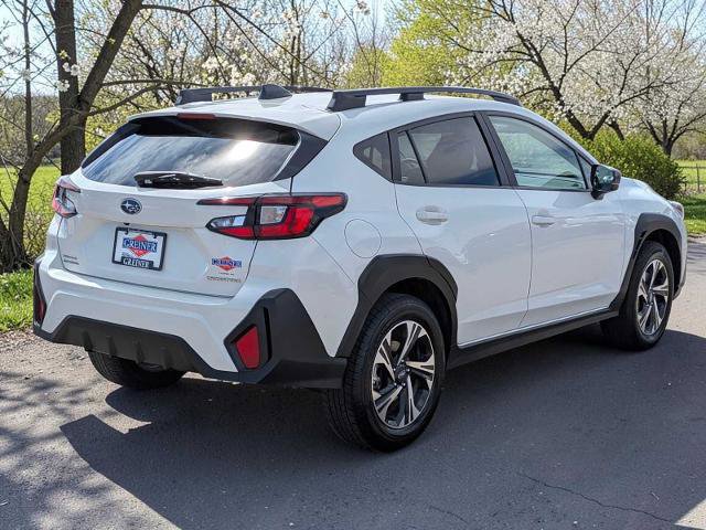 Used 2024 Subaru Crosstrek 2.0i Premium AWD/4WD image 4
