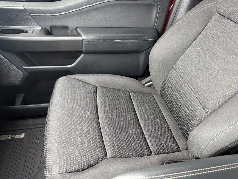 Certified 2022 Ford F150 XLT w/ Equipment Group 302A High image 27