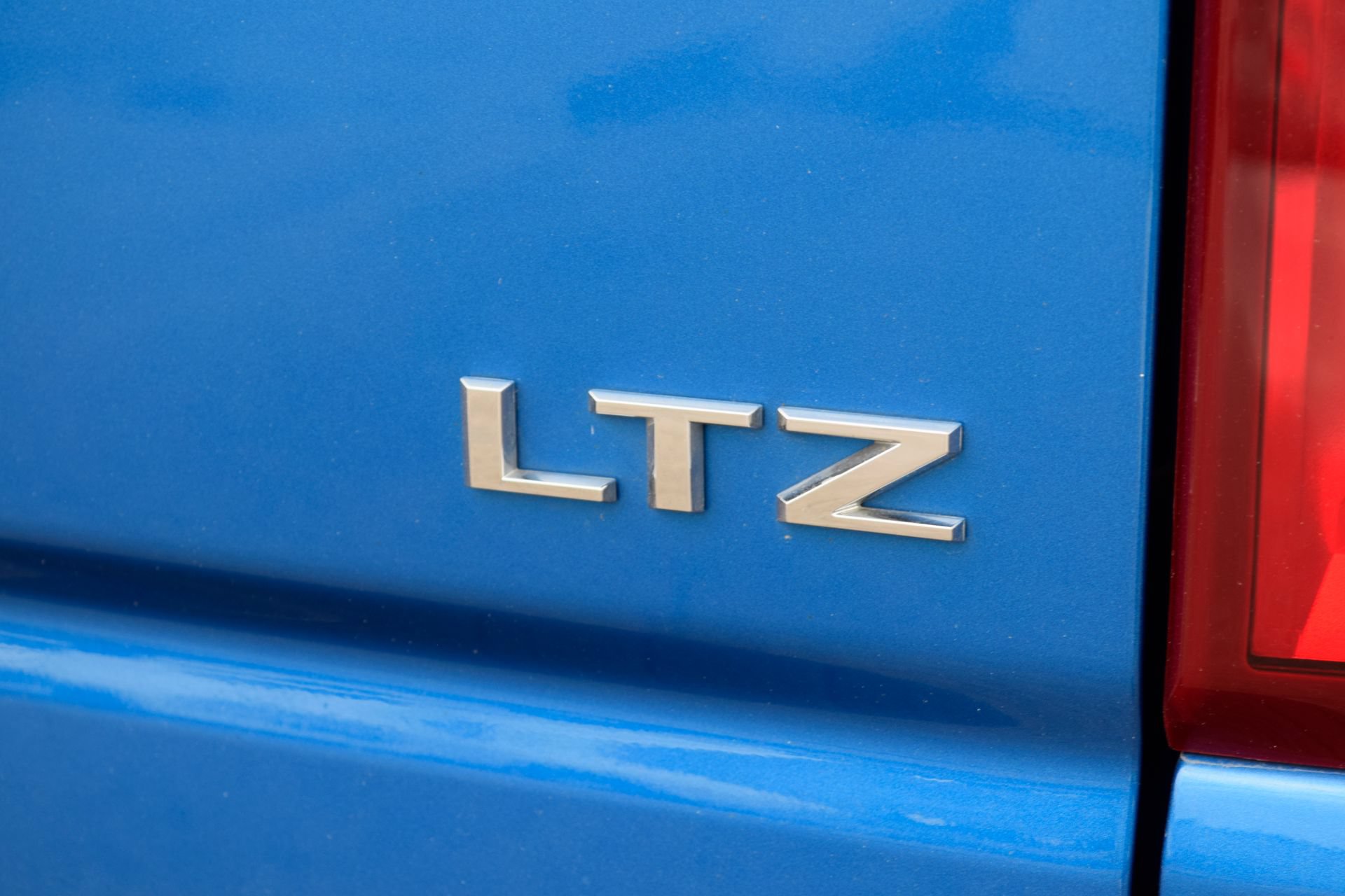 Used 2022 Chevrolet Silverado 1500 LTZ w/ LTZ Premium Package AWD/4WD image 19