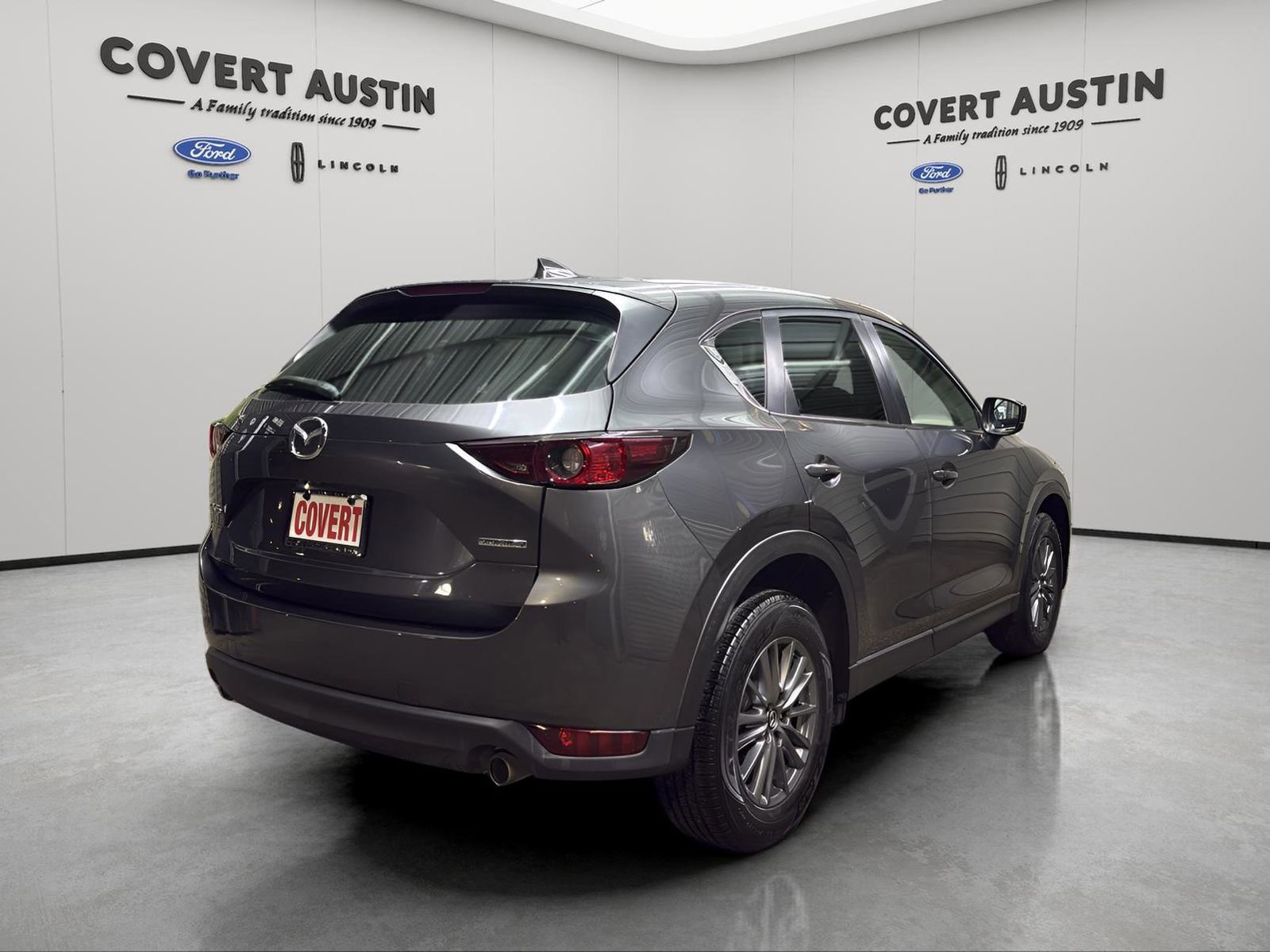 Used 2020 MAZDA CX-5 Touring image 5