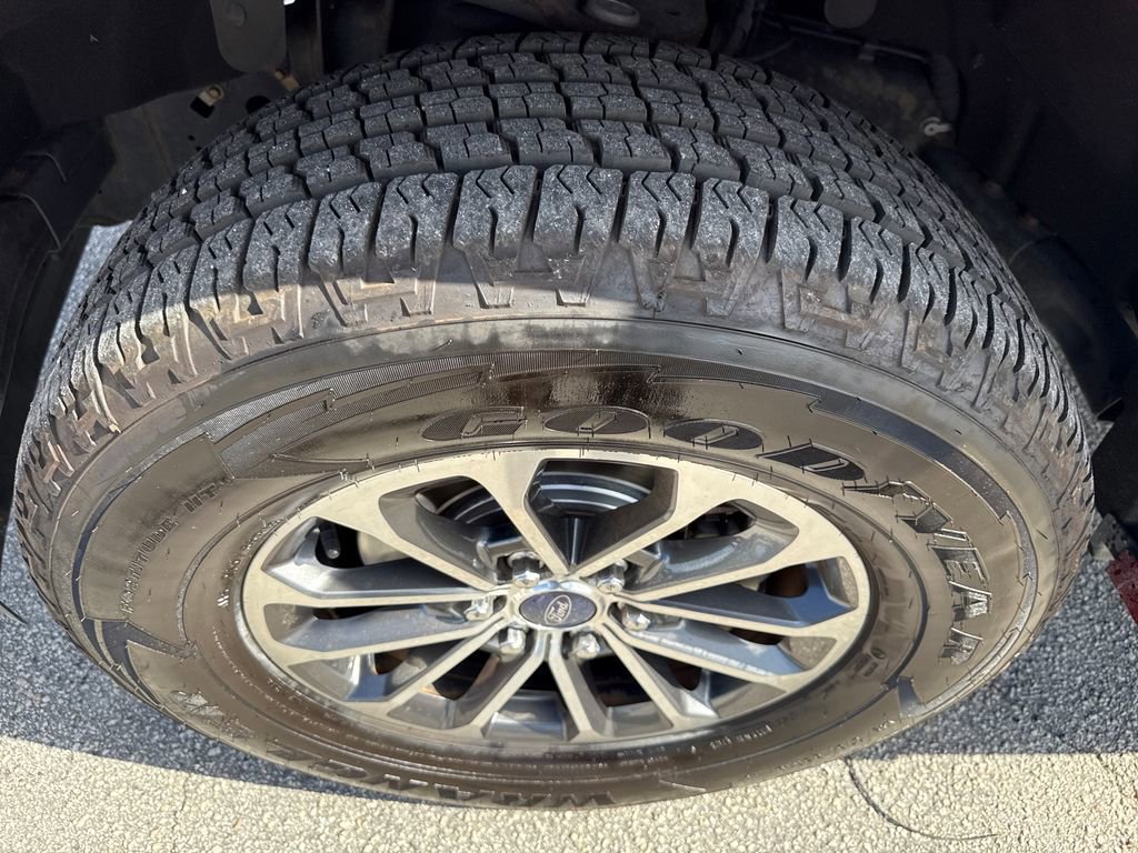 Certified 2018 Ford F150 XLT w/ Equipment Group 302A Luxury image 12