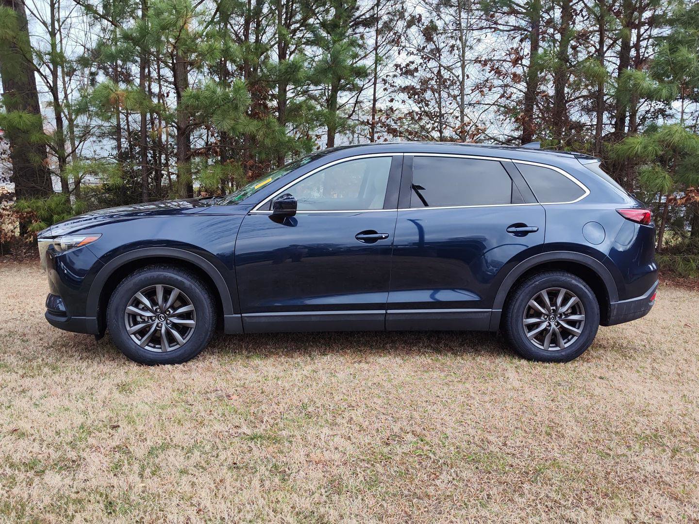 Used 2022 MAZDA CX-9 Touring w/ Touring Premium Package image 2