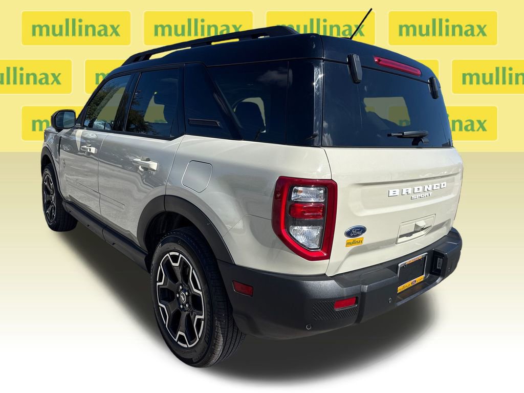 Certified 2025 Ford Bronco Sport Outer Banks w/ Outer Banks Tech Package+ image 10