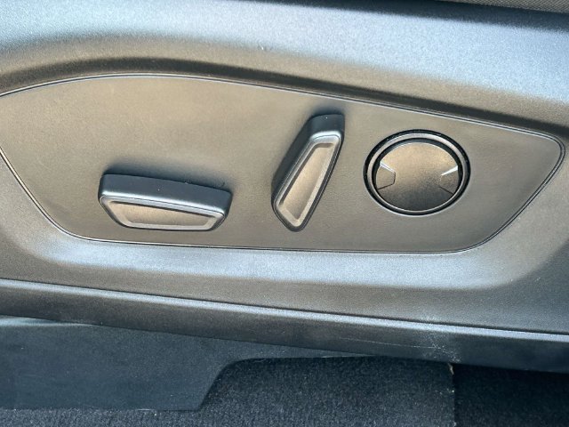 Certified 2023 Ford Explorer XLT RWD image 15