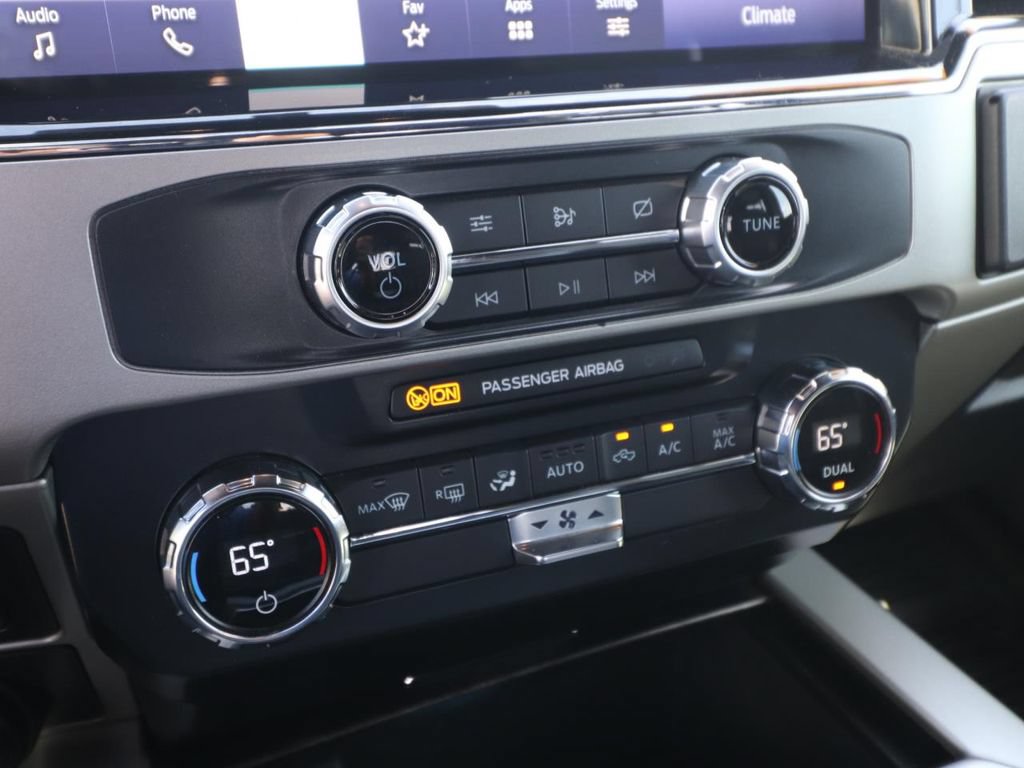 Certified 2022 Ford F250 Lariat AWD/4WD image 22