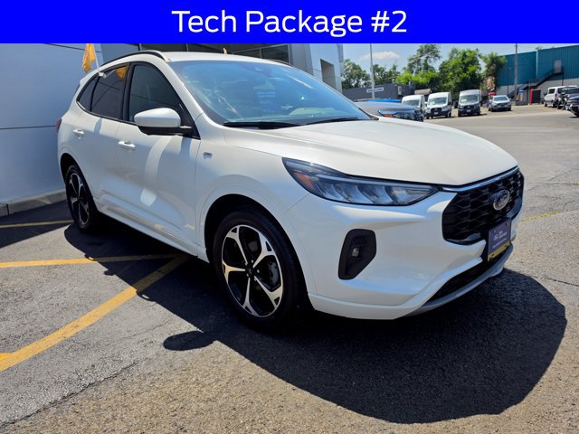 Certified 2023 Ford Escape ST-Line Select w/ Tech Pack #2 AWD/4WD image 10