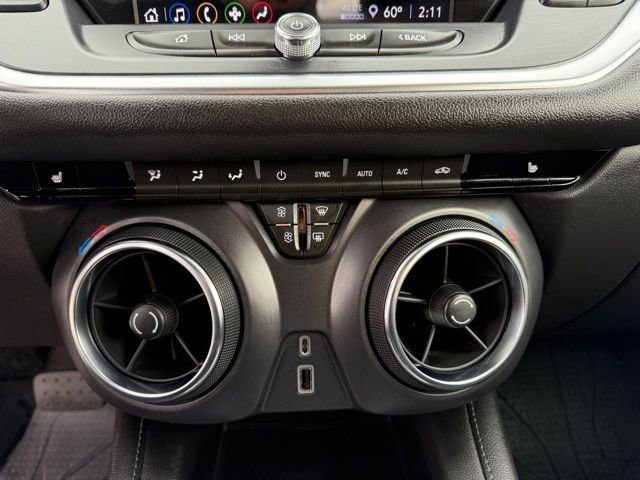 Used 2022 Chevrolet Blazer LT image 28