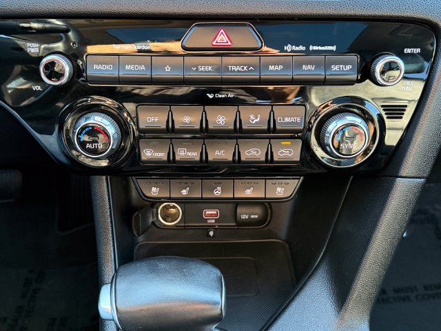 Used 2021 Kia Sportage EX w/ EX Technology Package AWD/4WD image 6