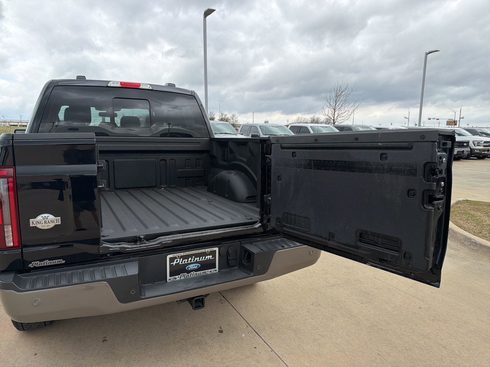 Certified 2025 Ford F150 King Ranch w/ FX4 Off-Road Package image 6