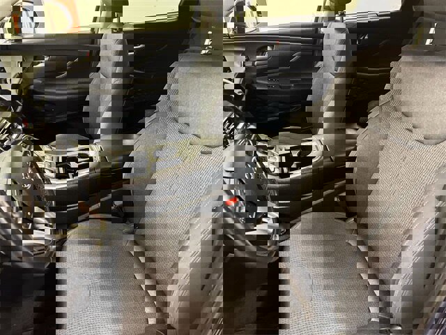 Used 2022 Hyundai Santa Fe SEL w/ Convenience Package image 7