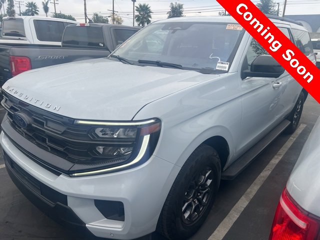 Certified 2025 Ford Expedition Max Active image 1