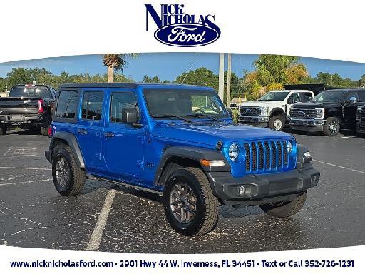 Used 2024 Jeep Wrangler Sport S image 7