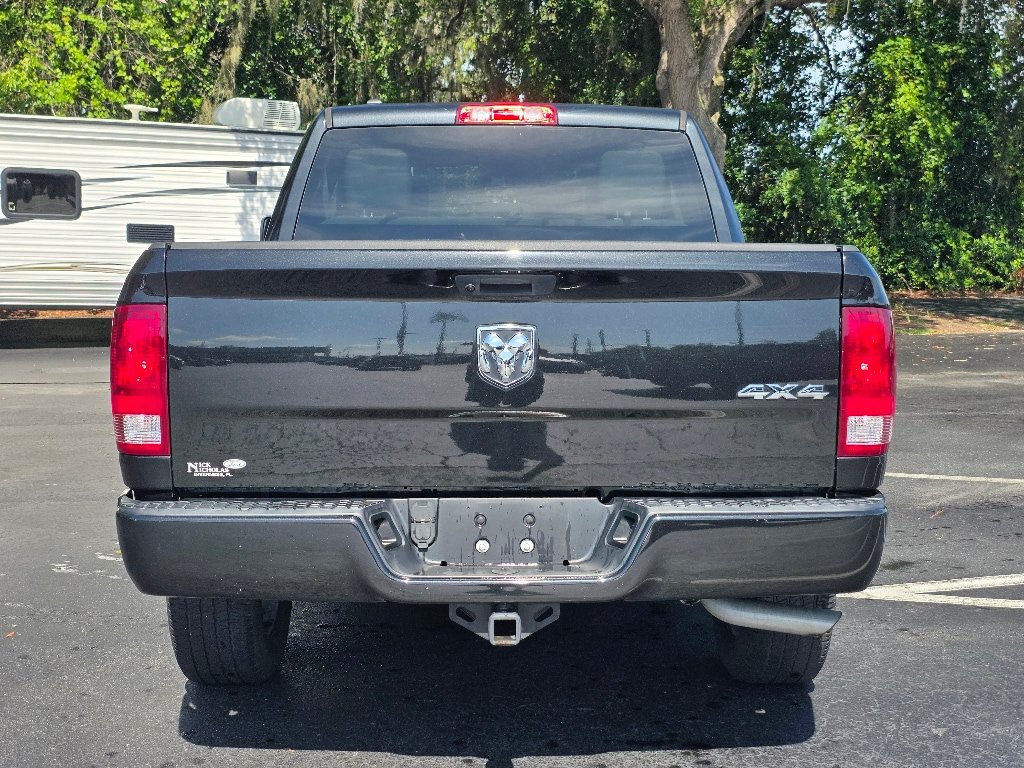Used 2019 RAM 1500 Express w/ Express Value Package AWD/4WD image 12