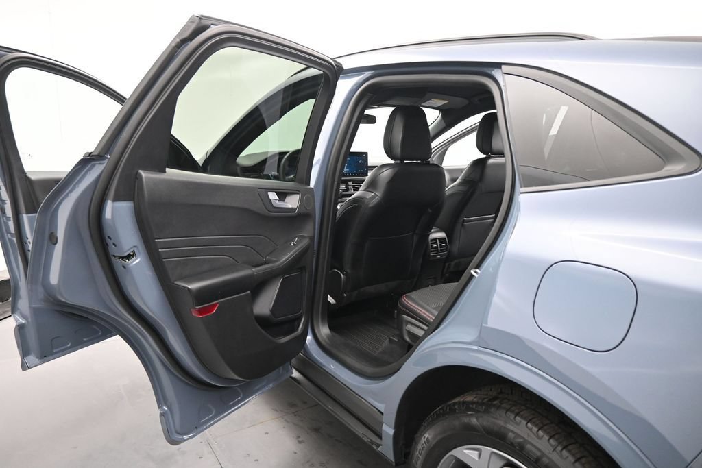 Certified 2023 Ford Escape ST-Line Select w/ Tech Pack #2 AWD/4WD image 21