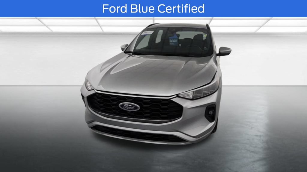 Certified 2023 Ford Escape ST-Line Select w/ Tech Pack #2 AWD/4WD image 2
