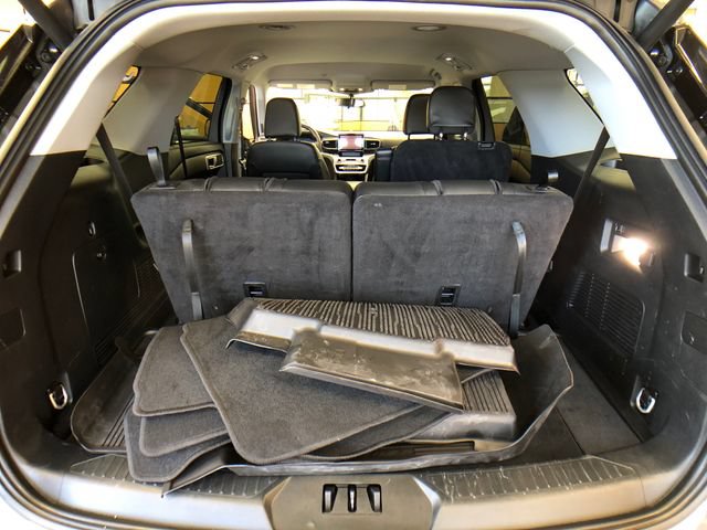 Certified 2023 Ford Explorer XLT w/ Equipment Group 202A AWD/4WD image 22