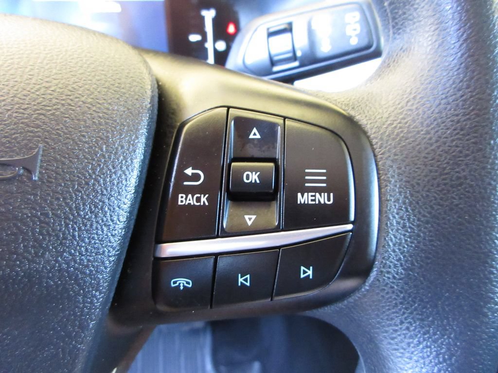 Certified 2025 Ford Escape Active FWD image 16