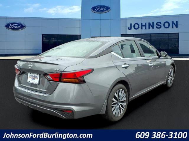 Used 2023 Nissan Altima 2.5 SV FWD image 3