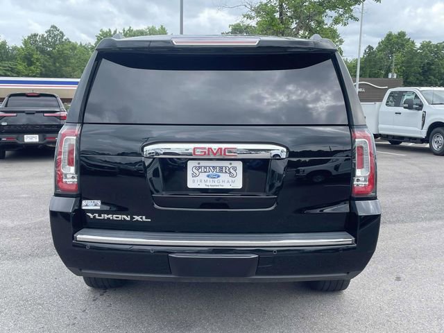 Used 2019 GMC Yukon XL Denali w/ Denali Ultimate Package AWD/4WD image 5