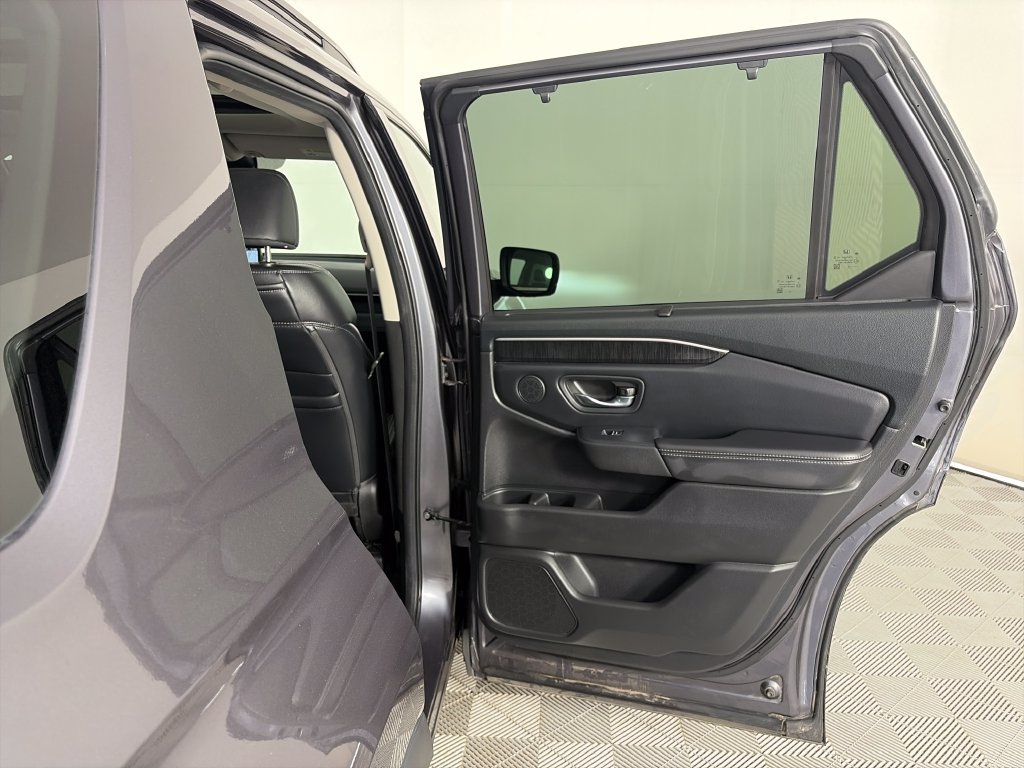 Used 2023 Honda Pilot Elite image 28